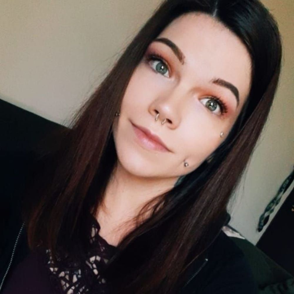 Meet your Posher, Lexi